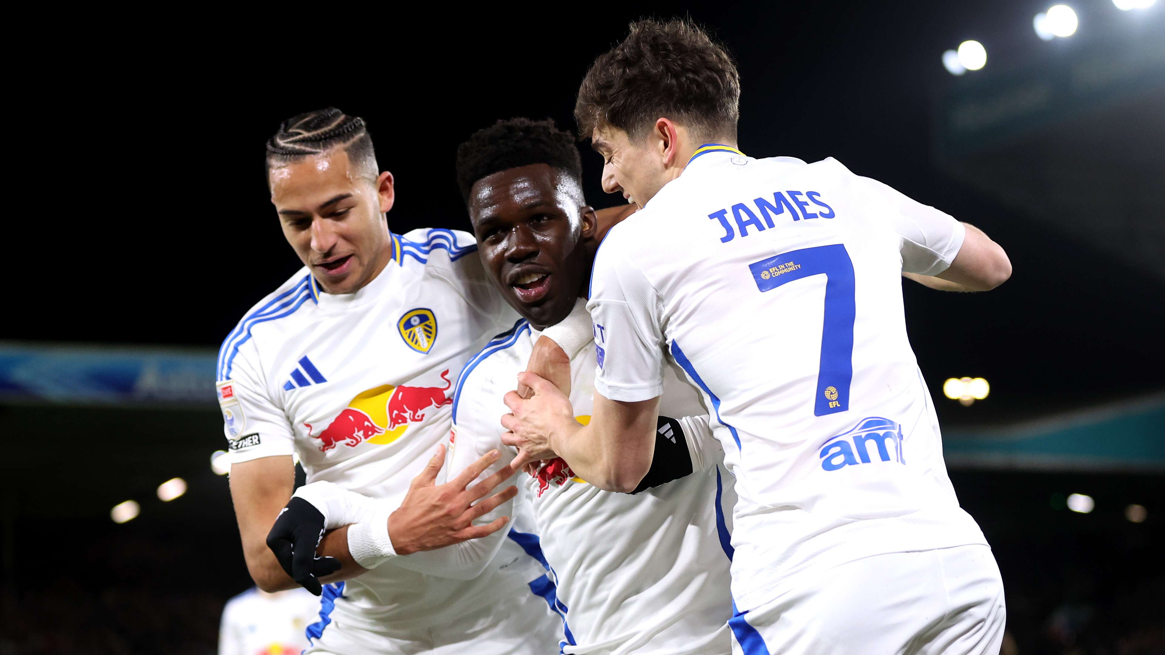 华四位球员 华四位球员